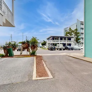 Apartment Oceanside 42 #1e-sea La Vie