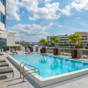 Aloft - Downtown 3* Tampa